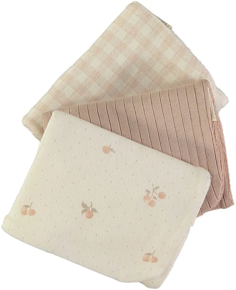 Brave-Berries-Nude-2-800×982